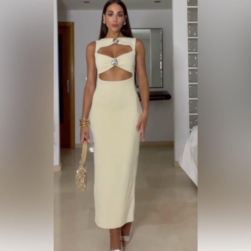 ZARA CONCH SHELL CUT OUT DRESS - Picture 1 of 10